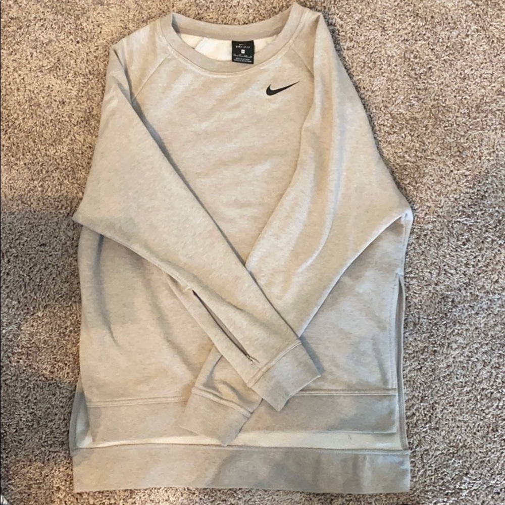 Nike sweatshirt